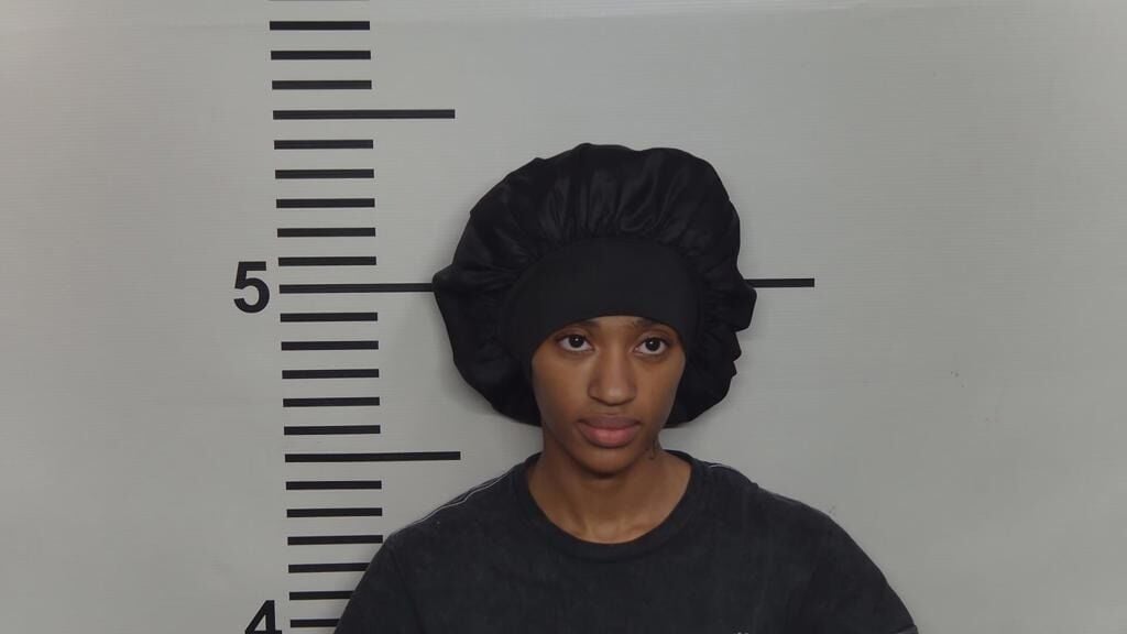 JAZMINE BROWN BOOKING PHOTO